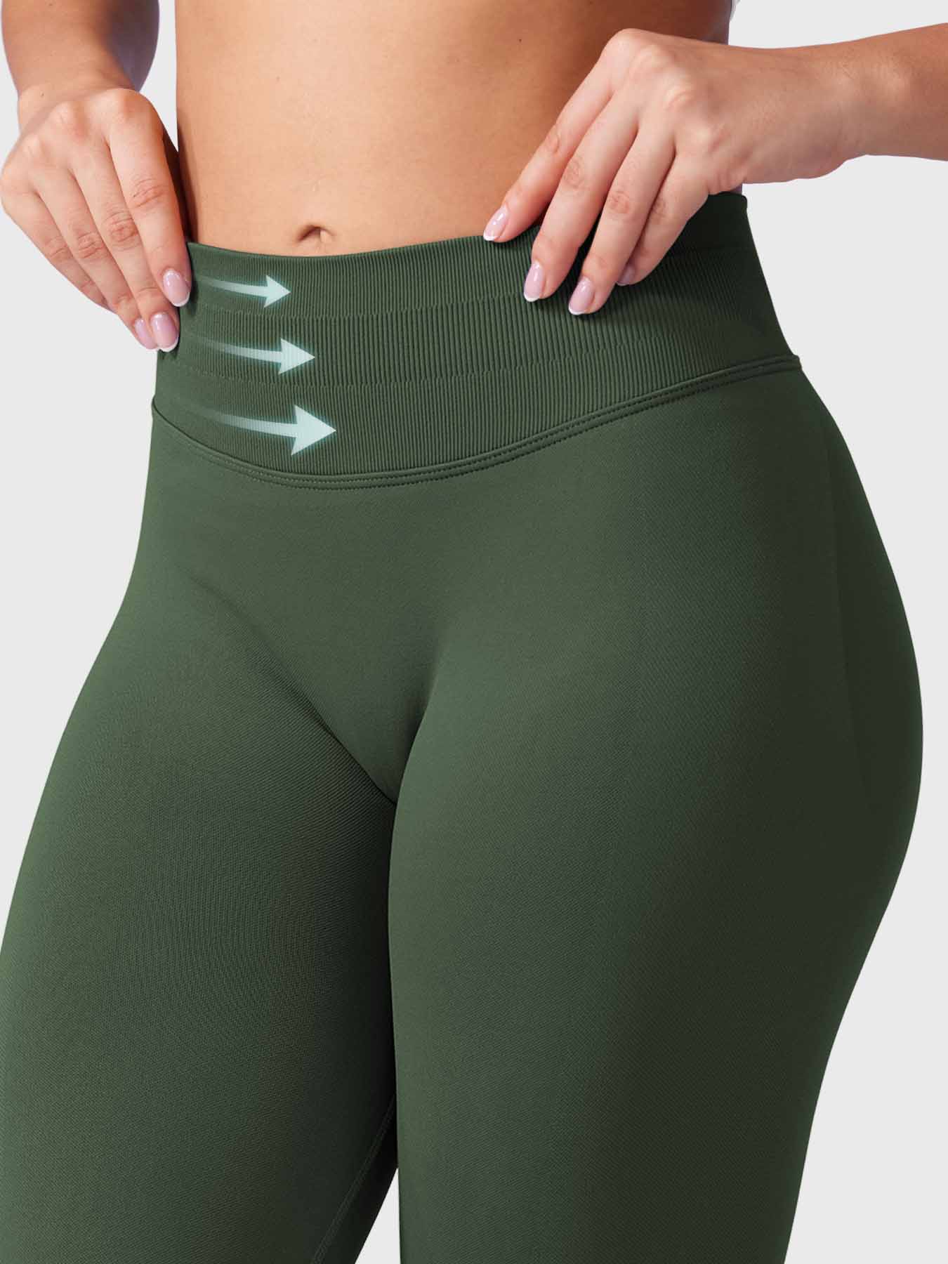 Leggings deportivos push up premium verde militar , cintura alta y fruncido oculto que realza glúteos