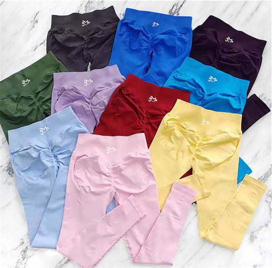 🍑 Errores comunes al entrenar piernas y glúteos (y cómo tu ropa deportiva puede estar afectando tu progreso)