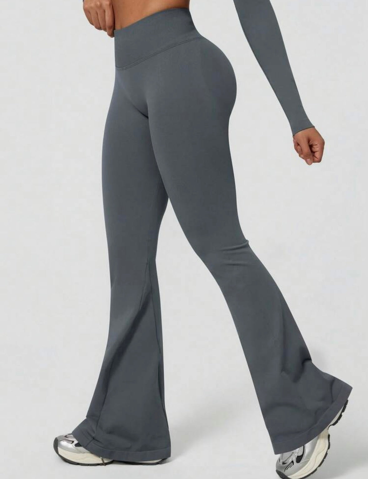 Leggings Push Up Premium Acampanado – Moldeadores, Tono Liso, Sin costuras