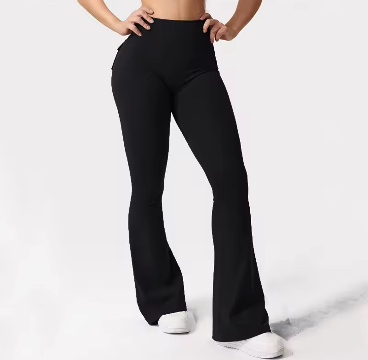Leggings acampanados con bolsillos JMsports