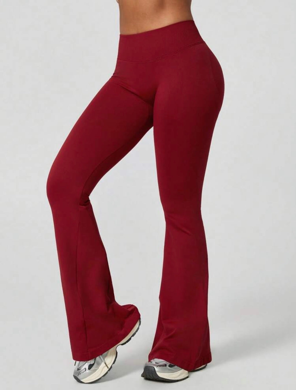 Leggings Push Up Premium Acampanado – Moldeadores, Tono Liso, Sin costuras