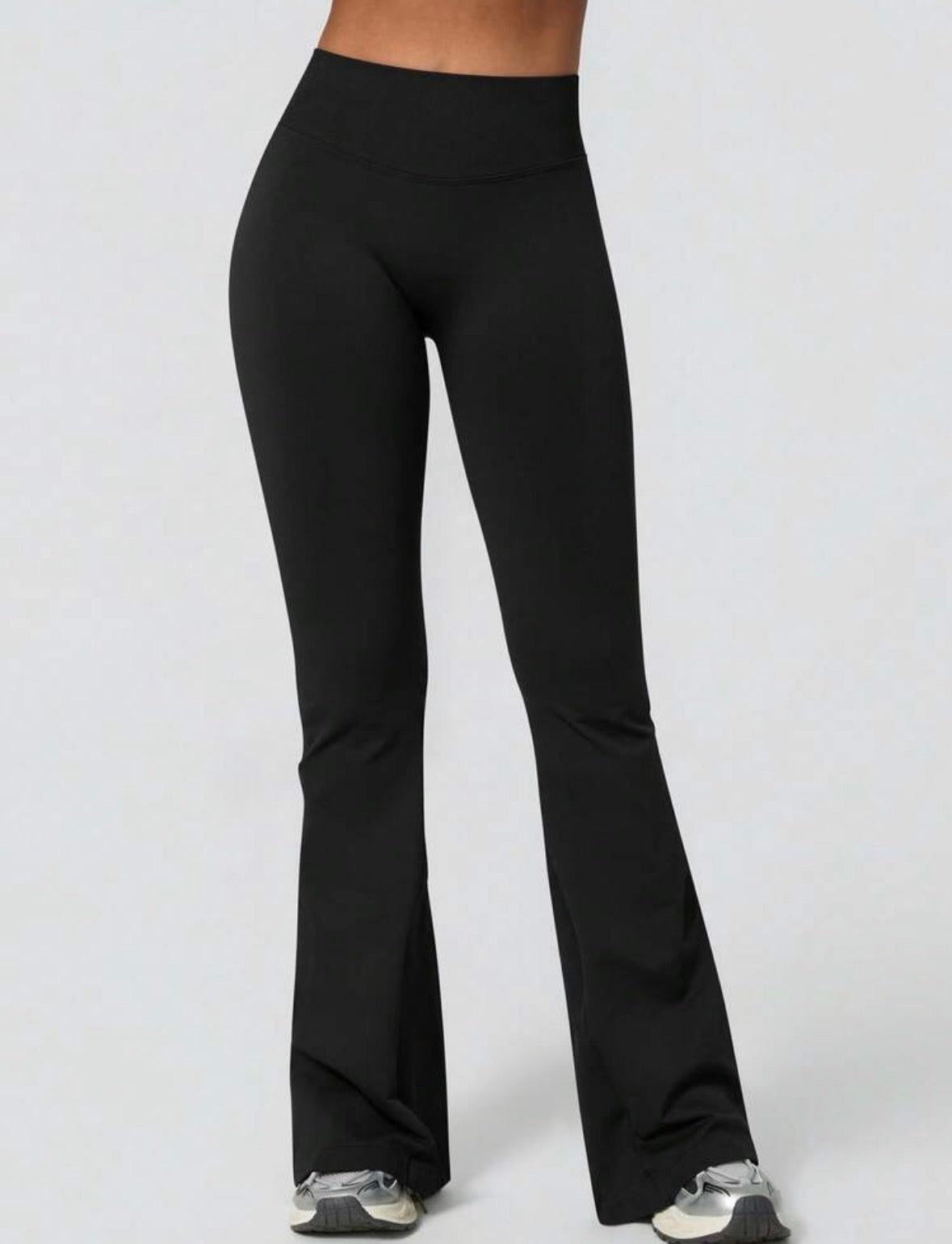 Leggings Push Up Premium Acampanado – Moldeadores, Tono Liso, Sin costuras