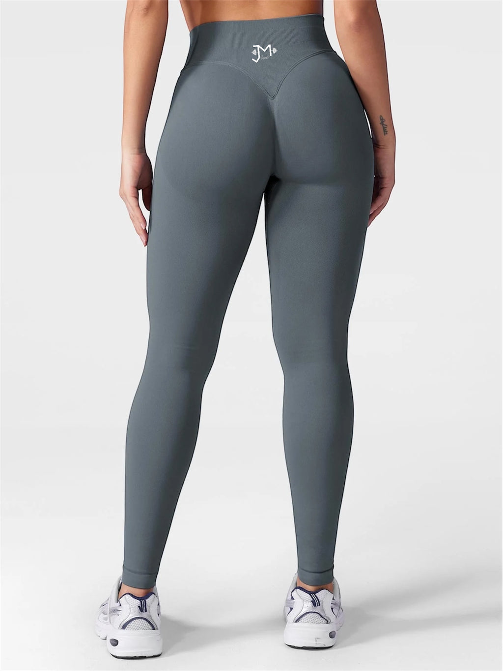 Leggings deportivos push up premium gris, cintura alta y fruncido oculto que realza glúteos