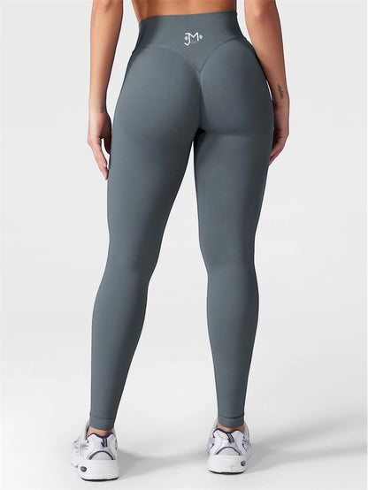Leggings deportivos push up premium gris, cintura alta y fruncido oculto que realza glúteos
