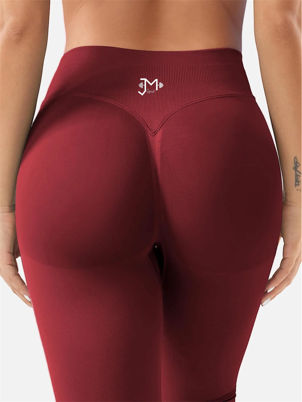 Leggings deportivos push up premium rojo tinto, cintura alta y fruncido oculto que realza glúteos