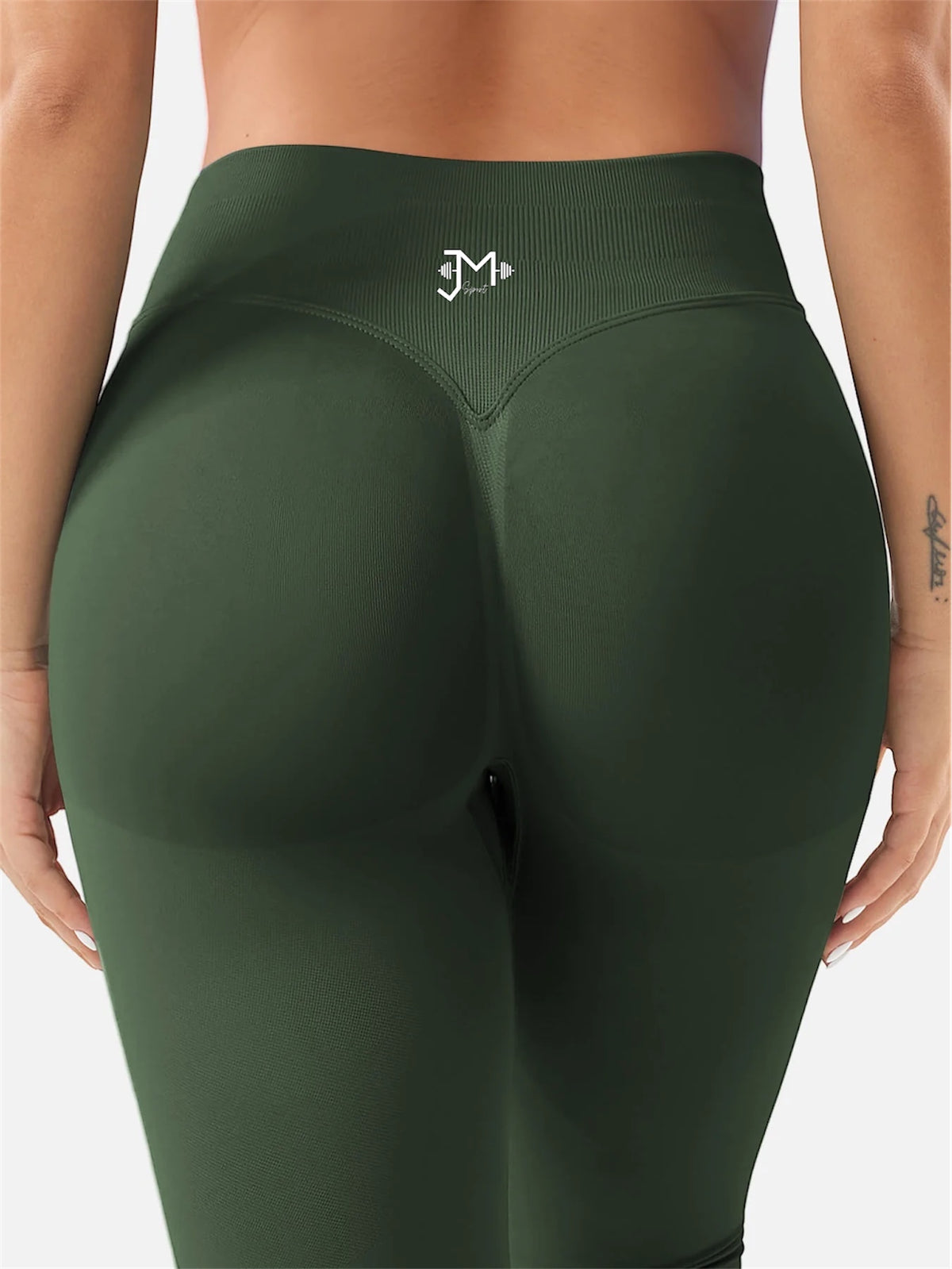 Leggings deportivos push up premium verde militar , cintura alta y fruncido oculto que realza glúteos